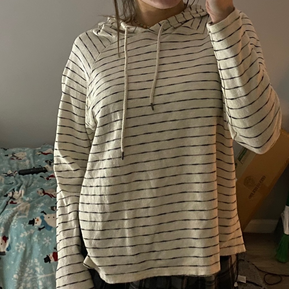 Aerie sweatshirt